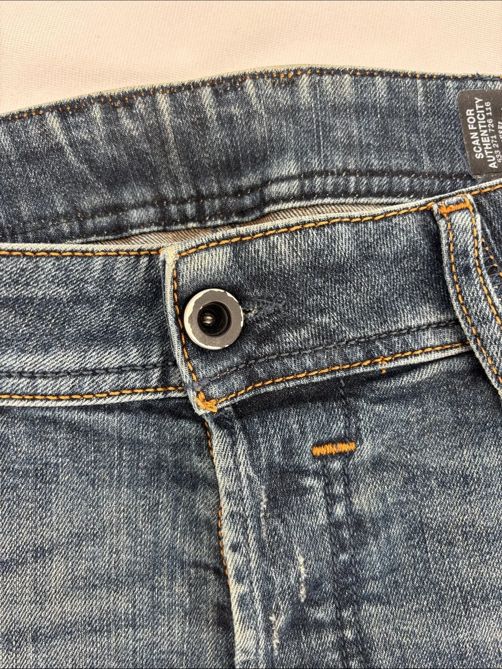 Diesel Men's 1979 Sleenker Skinny Fit  button fly distressed Jeans 31